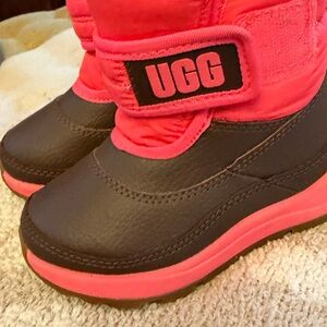 UGG Kids Boots in Pink and Brown